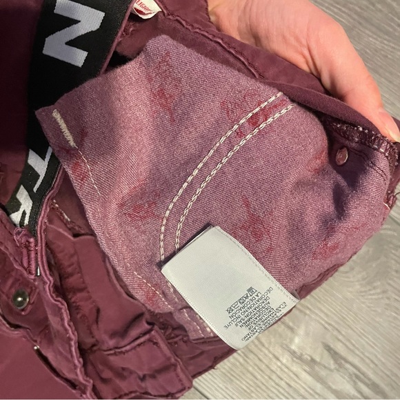 TRUE RELIGION burgundy Jennie curvy jeggings size 27 - Picture 6 of 8